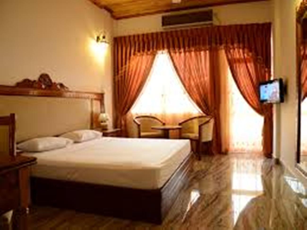 Hotel Sudu Araliya Полоннарува Экстерьер фото
