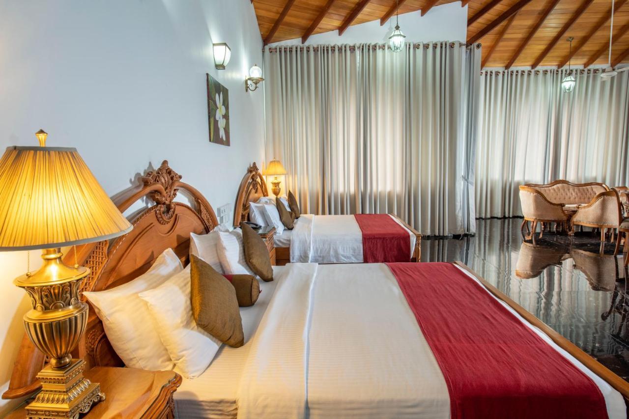 Hotel Sudu Araliya Полоннарува Экстерьер фото